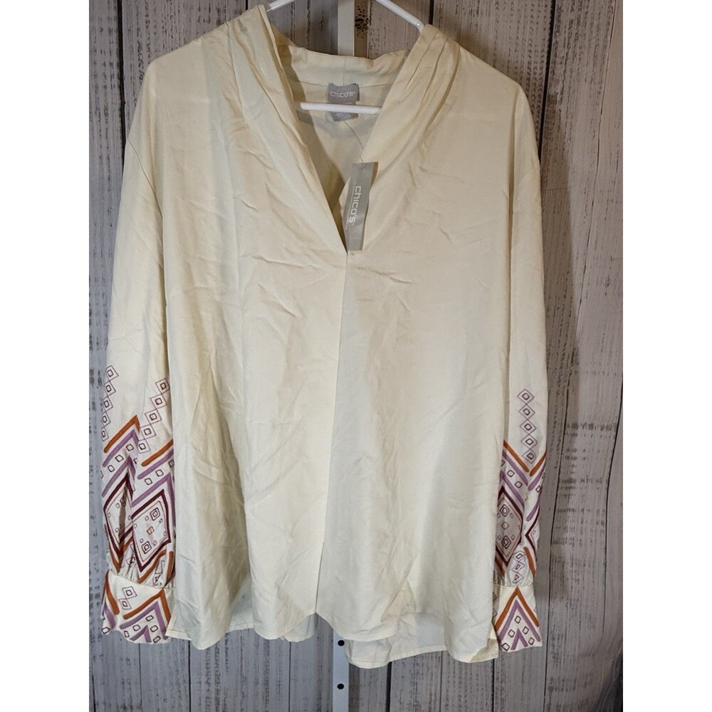 Chico’s Women’s Blouse Size 4 20/22 Cream V Neck Embroidered New Plus Size